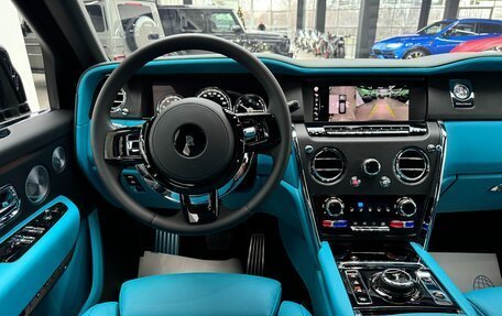 Rolls-Royce Cullinan, 2021 год, 38 950 000 рублей, 29 фотография