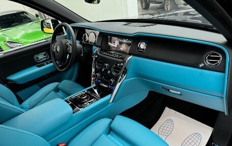 Rolls-Royce Cullinan, 2021 год, 38 950 000 рублей, 32 фотография