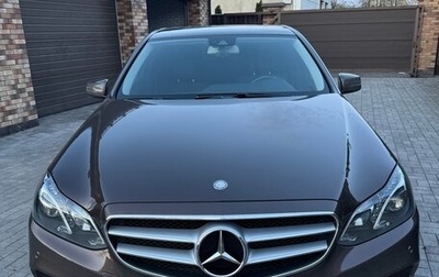 Mercedes-Benz E-Класс, 2015 год, 3 290 000 рублей, 1 фотография