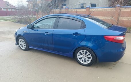 KIA Rio III рестайлинг, 2013 год, 800 000 рублей, 3 фотография