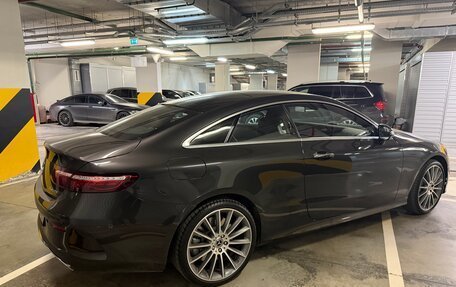 Mercedes-Benz E-Класс, 2020 год, 8 500 000 рублей, 4 фотография