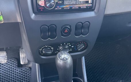 Renault Logan I, 2014 год, 400 000 рублей, 10 фотография