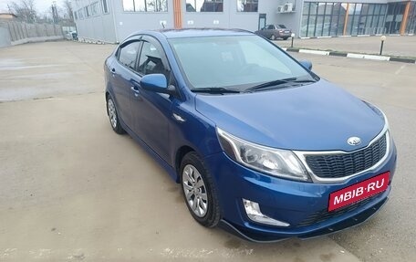 KIA Rio III рестайлинг, 2013 год, 800 000 рублей, 9 фотография