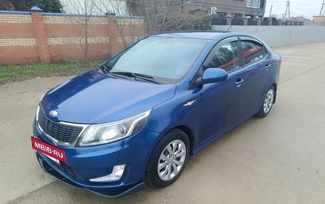 KIA Rio III рестайлинг, 2013 год, 800 000 рублей, 8 фотография