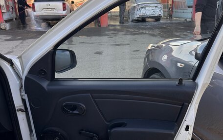 Renault Logan I, 2014 год, 400 000 рублей, 15 фотография