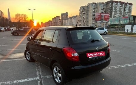 Skoda Fabia II, 2010 год, 800 000 рублей, 4 фотография