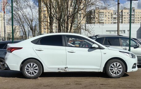 Hyundai Solaris II рестайлинг, 2019 год, 859 000 рублей, 4 фотография