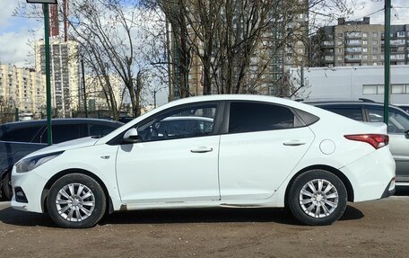 Hyundai Solaris II рестайлинг, 2019 год, 859 000 рублей, 8 фотография