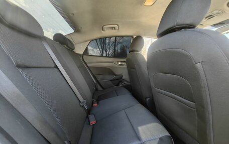 Hyundai Solaris II рестайлинг, 2019 год, 859 000 рублей, 13 фотография