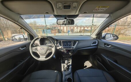 Hyundai Solaris II рестайлинг, 2019 год, 859 000 рублей, 10 фотография