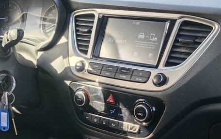 Hyundai Solaris II рестайлинг, 2019 год, 859 000 рублей, 12 фотография