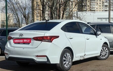 Hyundai Solaris II рестайлинг, 2019 год, 859 000 рублей, 5 фотография