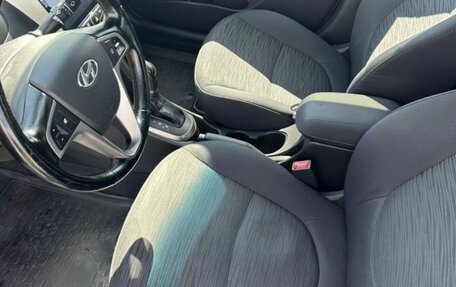 Hyundai Solaris II рестайлинг, 2014 год, 1 050 000 рублей, 11 фотография