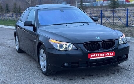 BMW 5 серия, 2006 год, 1 050 000 рублей, 10 фотография