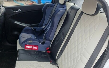 Hyundai Solaris II рестайлинг, 2014 год, 780 000 рублей, 8 фотография