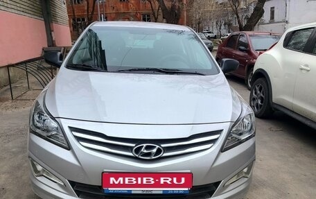 Hyundai Solaris II рестайлинг, 2014 год, 1 200 000 рублей, 4 фотография