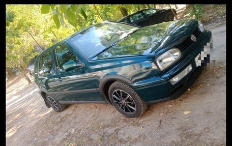 Volkswagen Golf III, 1996 год, 150 000 рублей, 2 фотография