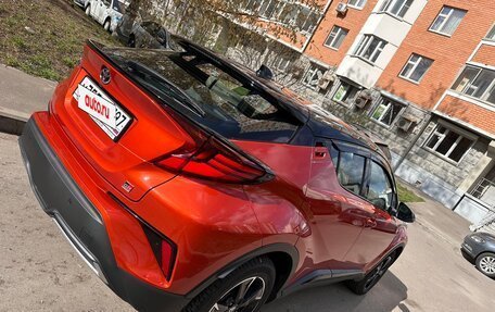 Toyota C-HR I рестайлинг, 2021 год, 3 350 000 рублей, 6 фотография