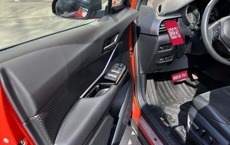 Toyota C-HR I рестайлинг, 2021 год, 3 350 000 рублей, 10 фотография