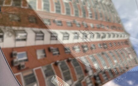 Toyota C-HR I рестайлинг, 2021 год, 3 350 000 рублей, 14 фотография