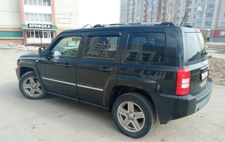 Jeep Liberty (Patriot), 2008 год, 800 000 рублей, 6 фотография