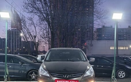 Hyundai Solaris II рестайлинг, 2015 год, 759 000 рублей, 2 фотография