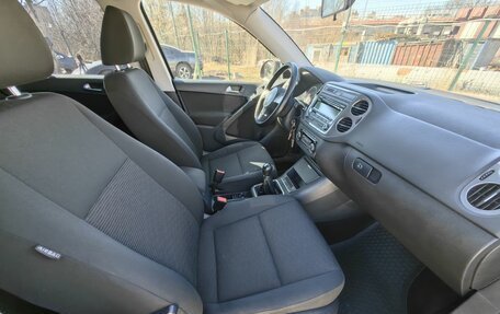 Volkswagen Tiguan I, 2011 год, 849 000 рублей, 13 фотография