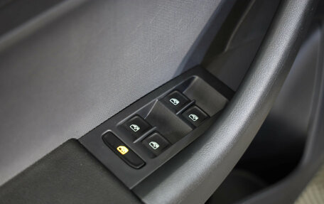 Skoda Rapid I, 2018 год, 1 249 000 рублей, 16 фотография