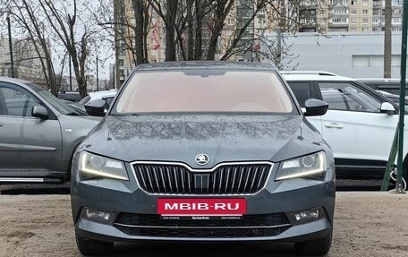 Skoda Superb III рестайлинг, 2018 год, 1 899 000 рублей, 2 фотография
