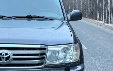 Toyota Land Cruiser 100 рестайлинг 2, 2006 год, 2 000 000 рублей, 1 фотография