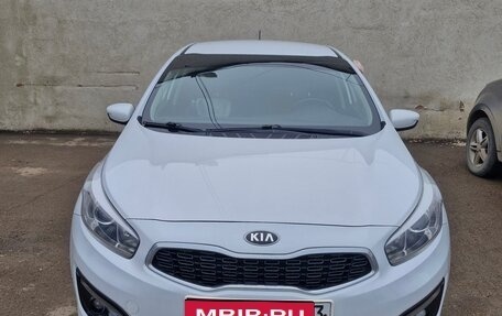KIA cee'd III, 2016 год, 1 350 000 рублей, 1 фотография
