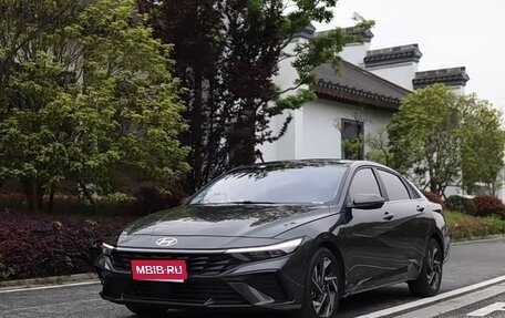 Hyundai Elantra, 2023 год, 1 600 000 рублей, 1 фотография