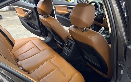 BMW 3 серия, 2012 год, 2 440 000 рублей, 13 фотография