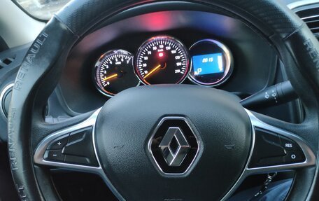 Renault Logan II, 2018 год, 1 100 000 рублей, 9 фотография