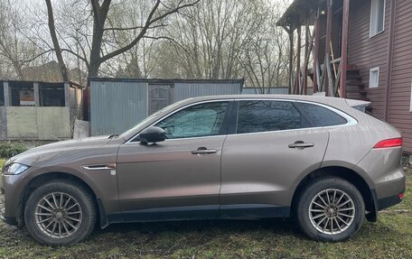 Jaguar F-Pace, 2017 год, 4 фотография