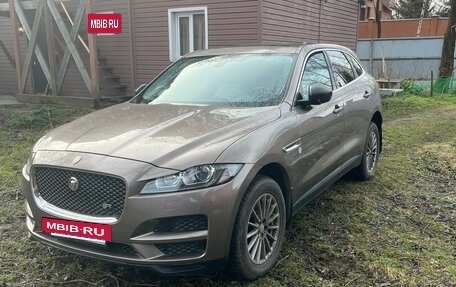 Jaguar F-Pace, 2017 год, 3 фотография