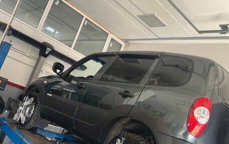 Chevrolet Niva I рестайлинг, 2016 год, 720 000 рублей, 10 фотография