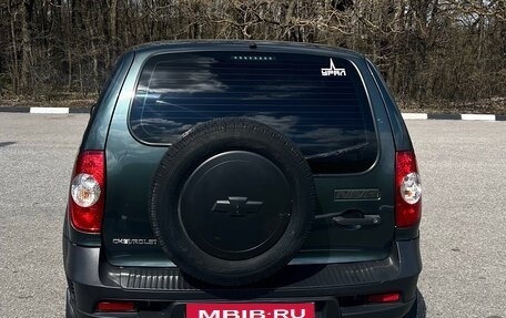 Chevrolet Niva I рестайлинг, 2016 год, 720 000 рублей, 3 фотография