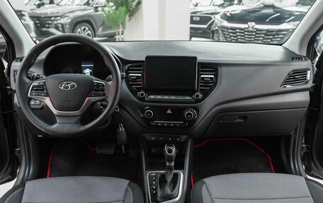 Hyundai Solaris II рестайлинг, 2021 год, 1 650 000 рублей, 8 фотография