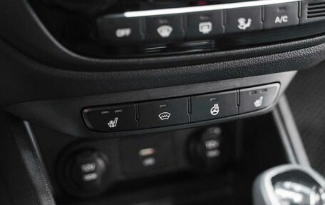 Hyundai Solaris II рестайлинг, 2021 год, 1 650 000 рублей, 10 фотография