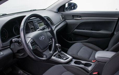 Hyundai Elantra VI рестайлинг, 2017 год, 1 390 000 рублей, 9 фотография