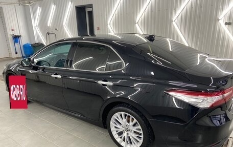 Toyota Camry, 2019 год, 2 990 000 рублей, 9 фотография