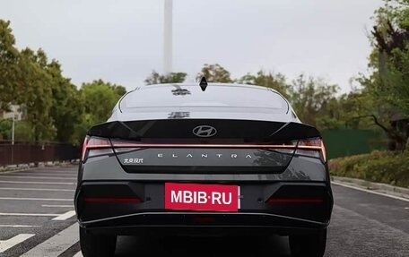 Hyundai Elantra, 2023 год, 1 600 000 рублей, 5 фотография