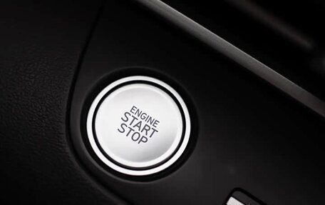 Hyundai Elantra, 2023 год, 1 600 000 рублей, 18 фотография