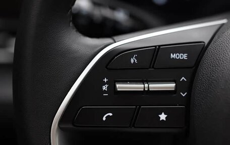 Hyundai Elantra, 2023 год, 1 600 000 рублей, 19 фотография