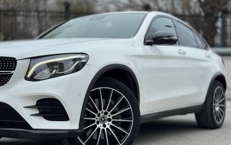 Mercedes-Benz GLC Coupe, 2018 год, 4 250 000 рублей, 2 фотография