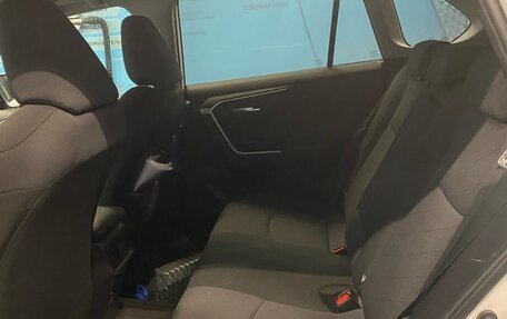 Toyota RAV4, 2022 год, 3 850 000 рублей, 3 фотография