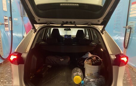 Toyota RAV4, 2022 год, 3 850 000 рублей, 4 фотография