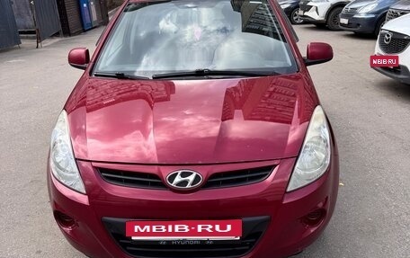 Hyundai i20 IB рестайлинг, 2010 год, 600 000 рублей, 2 фотография