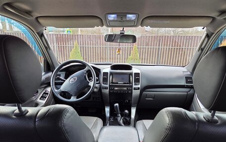 Toyota Land Cruiser Prado 120 рестайлинг, 2007 год, 2 100 000 рублей, 8 фотография